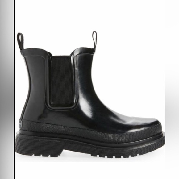 Black Damascus Chelsea Waterproof Boot | CHOOKA - Picture 2 of 7